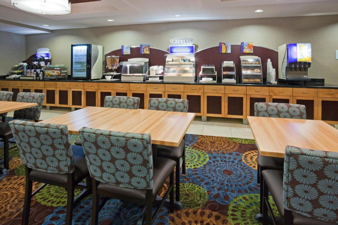 Express And West-medical Center By Ihg 3* Rochester